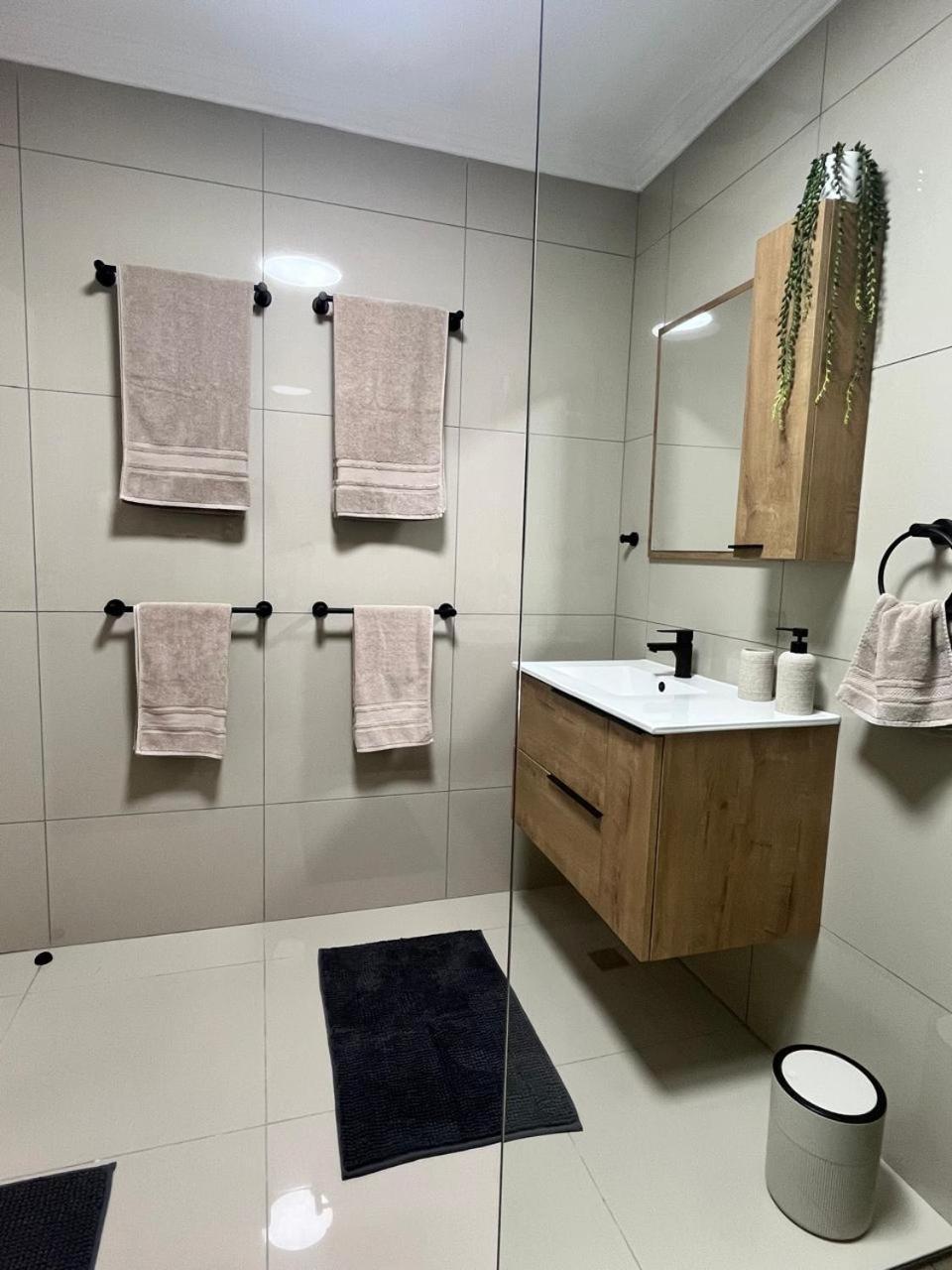 Central Self Catering Swakopmund Esterno foto